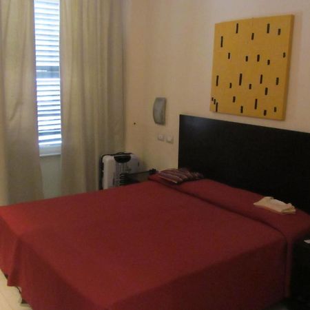Отель San Marco Relais Рим Номер фото